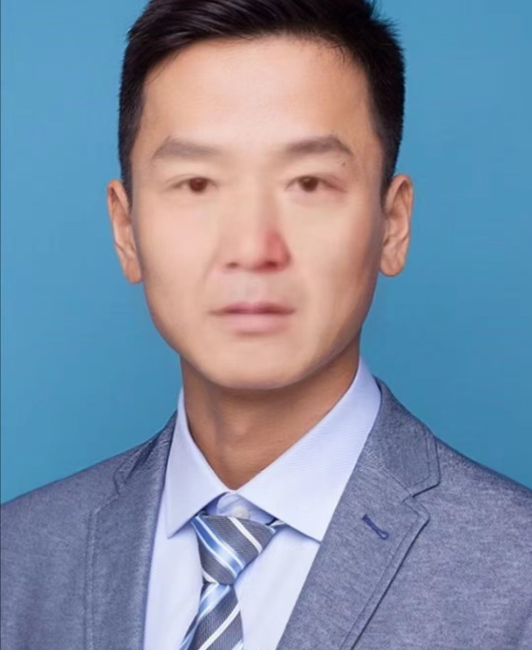 張洪斌 