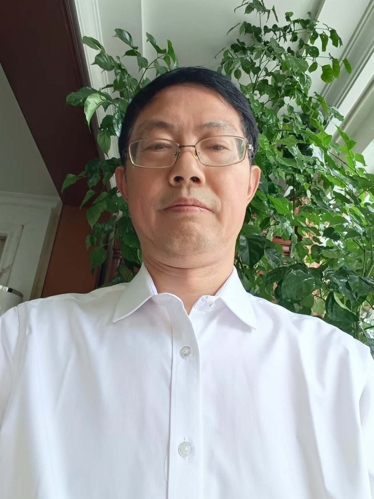 鄧學(xué)輝