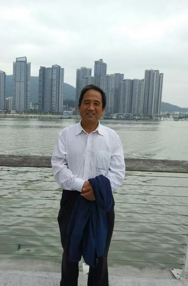 丁拾成