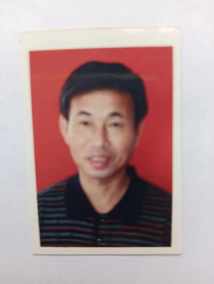黃寶雄，