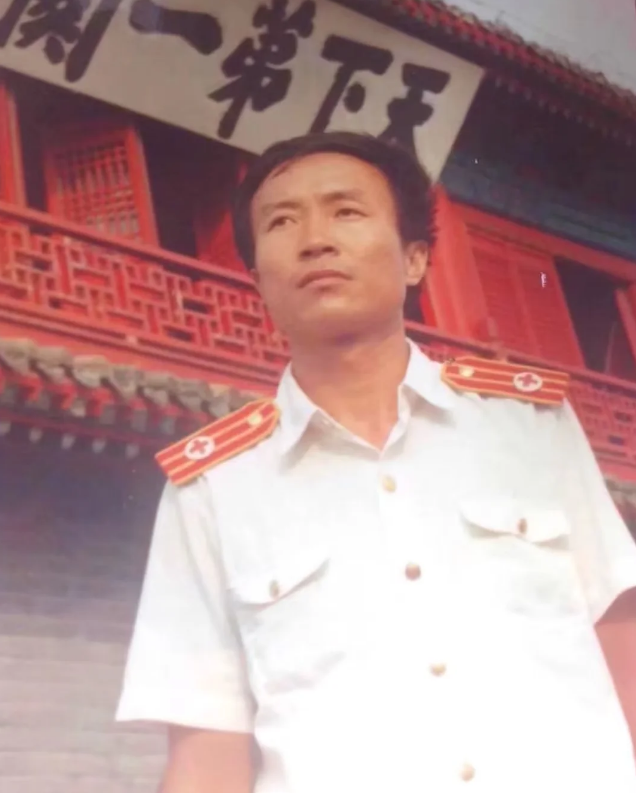 李東平